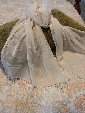 Ivory Burnout Velvet Scarf With Knotted Fringe